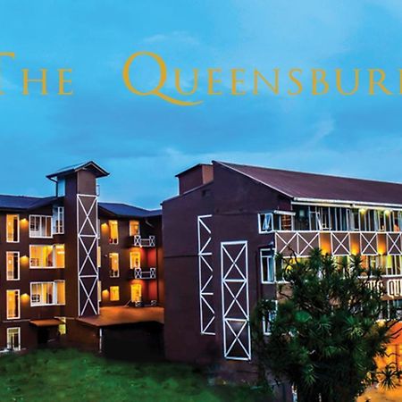 The Queensburry City Hotel Nuwara Eliya Esterno foto